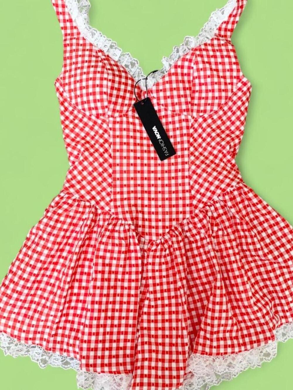 NWT Cottagecore lace gingham playsuit romper